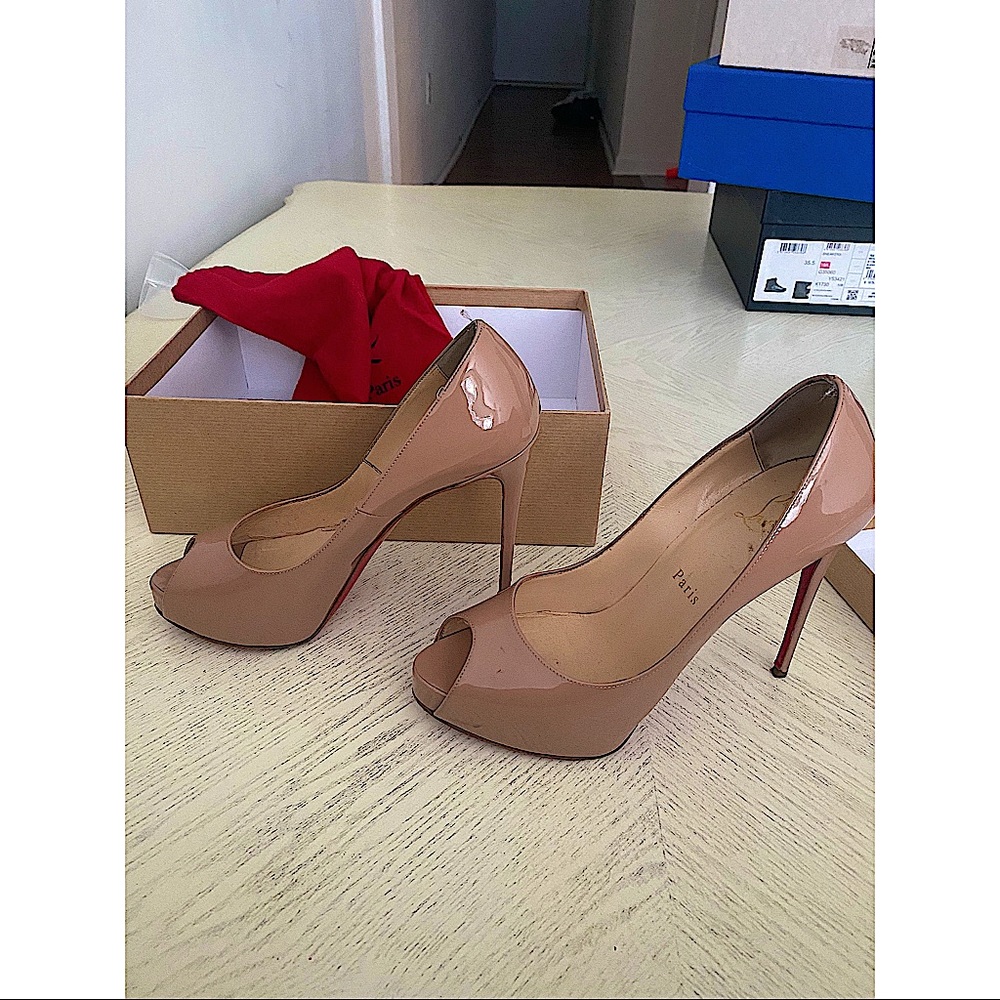 New Very Prive 120 Patent Nude Christian Louboutin